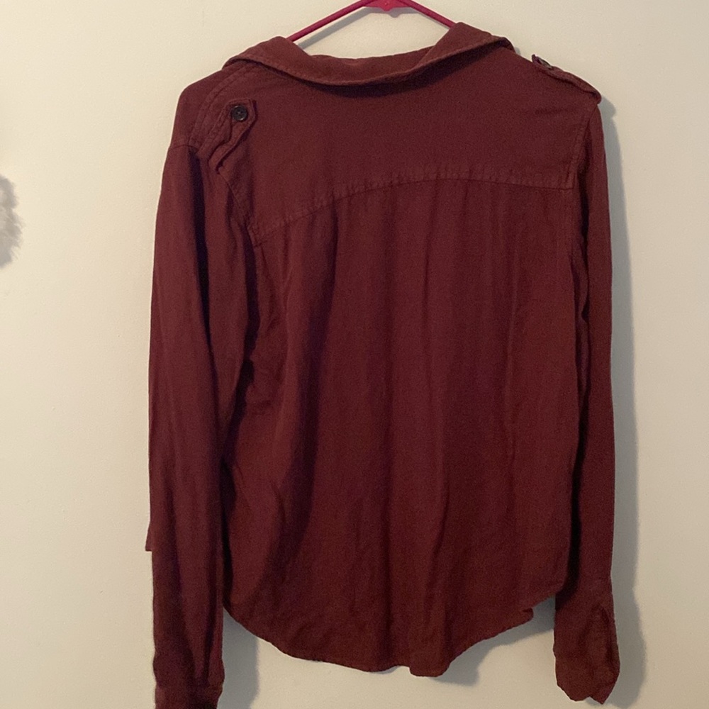 Button down maroon top from Mudd - Picture 5 of 5